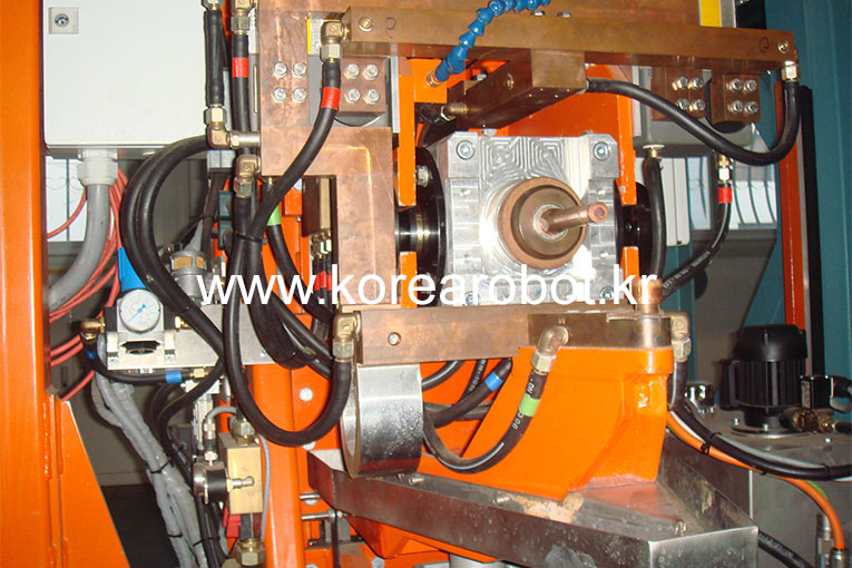 Indirect welding (Chassis and side wall)
